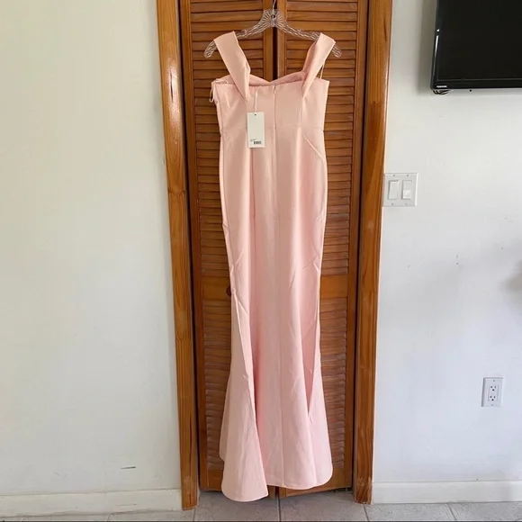 NEW Likely Bartolli Off Shoulder Pink Gown Dress - Picture 5 of 9